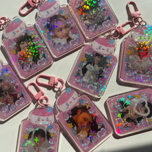 Load image into Gallery viewer, BOngbongie pc charm
