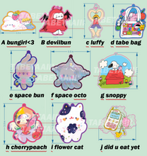 Load image into Gallery viewer, Assorted SParkle Keychain
